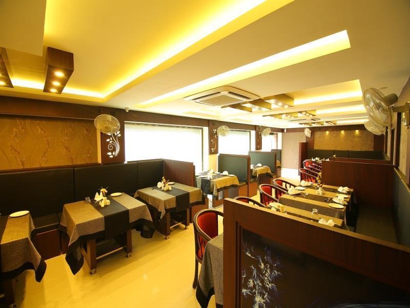 Hotel A J Park Alappuzha Ngoại thất bức ảnh